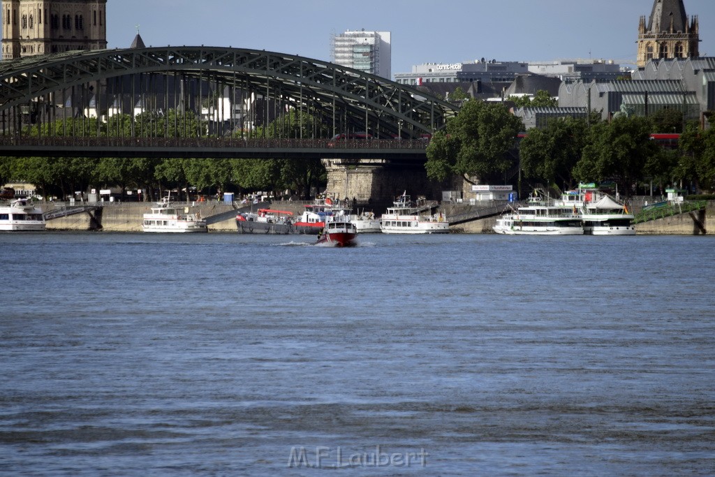 Schiff 1 Koeln in Hoehe der Koelner Zoobruecke P157.JPG - Miklos Laubert